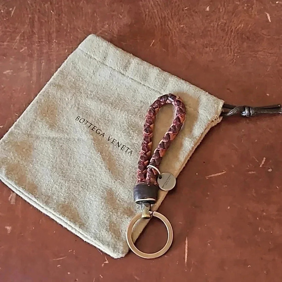 Bottega Veneta Other - Bottega Veneta Intrecciato Leather Key Ring